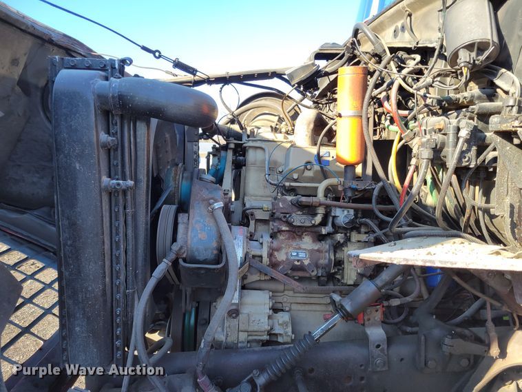 image for item KH9924 1985 Ford 9000  crane truck