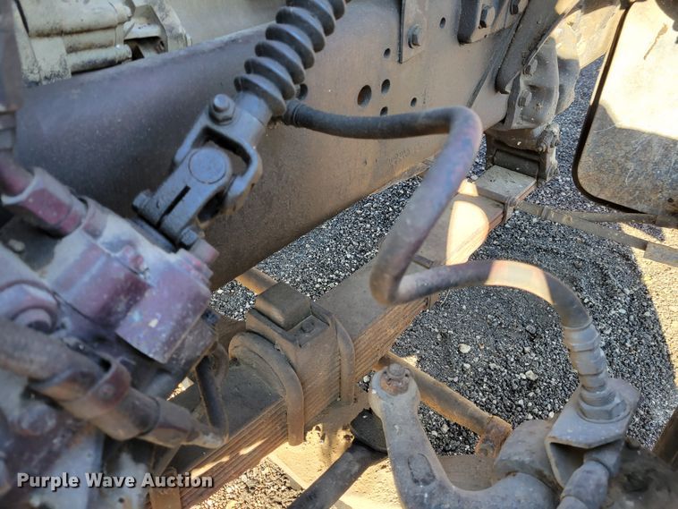 image for item KH9924 1985 Ford 9000  crane truck