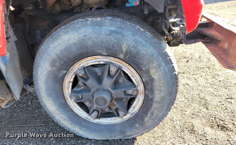 image for item KH9924 1985 Ford 9000  crane truck