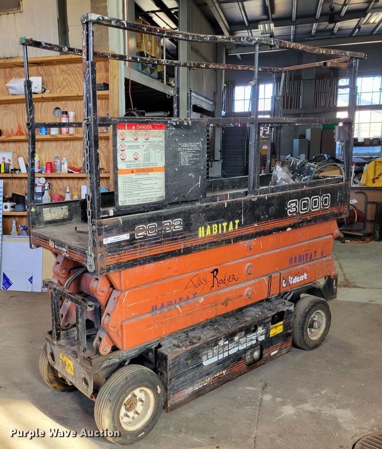 image for item KH9931 Wildcat 3000 20-32  scissor lift