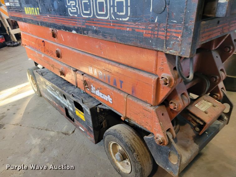 image for item KH9931 Wildcat 3000 20-32  scissor lift