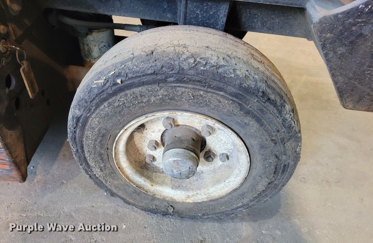 image for item KH9931 Wildcat 3000 20-32  scissor lift