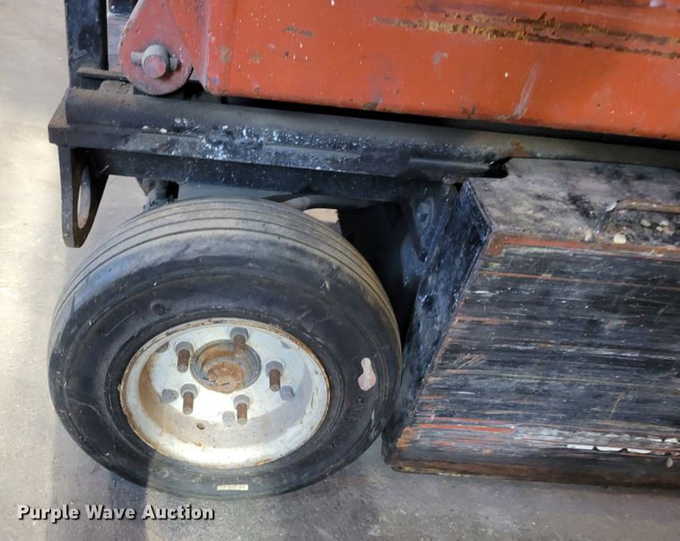 image for item KH9931 Wildcat 3000 20-32  scissor lift