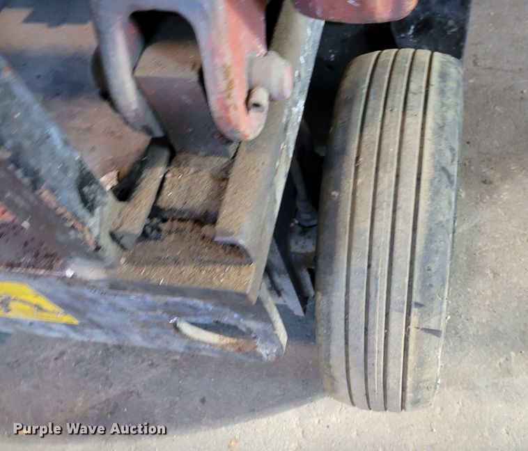 image for item KH9931 Wildcat 3000 20-32  scissor lift