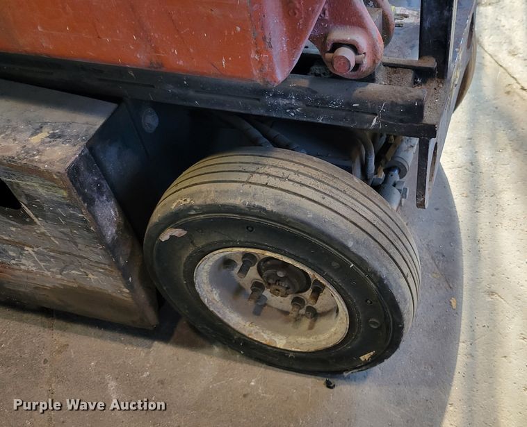 image for item KH9931 Wildcat 3000 20-32  scissor lift