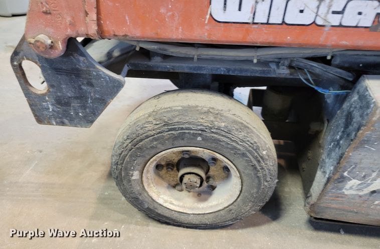 image for item KH9931 Wildcat 3000 20-32  scissor lift