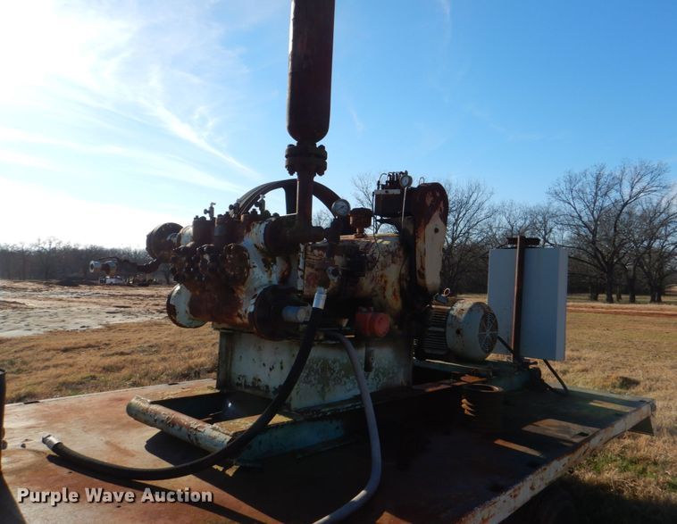 image for item KQ9600 Gaso 3400  pump