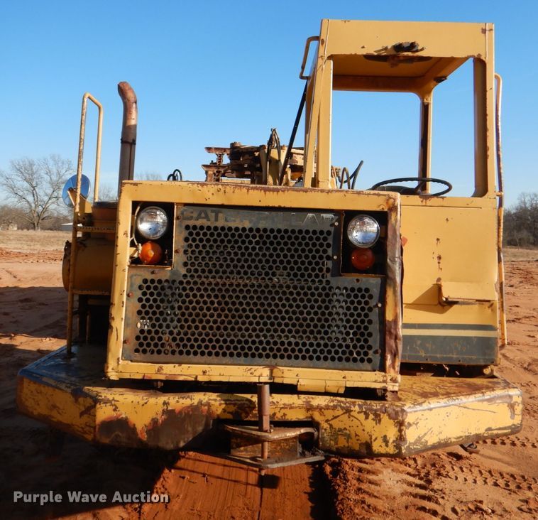 image for item KQ9601 1988 Caterpillar 613C  elevating scraper