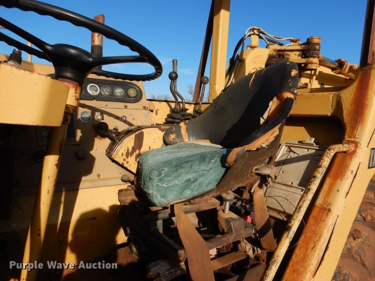 image for item KQ9601 1988 Caterpillar 613C  elevating scraper