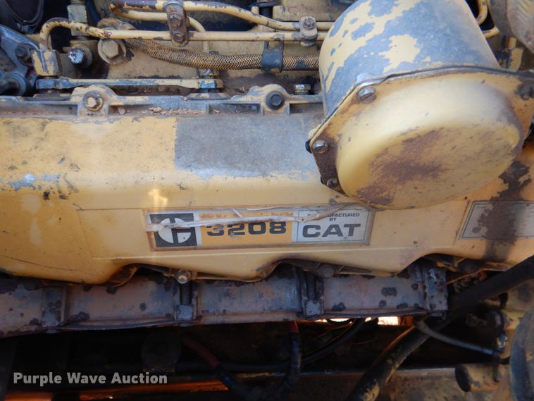 image for item KQ9601 1988 Caterpillar 613C  elevating scraper