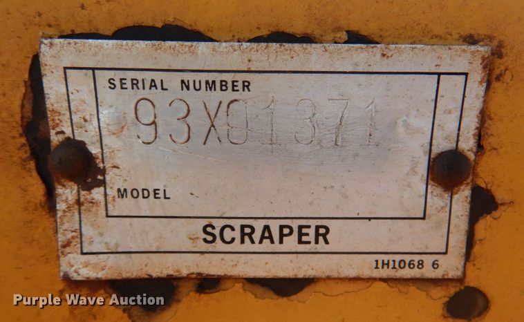 image for item KQ9601 1988 Caterpillar 613C  elevating scraper