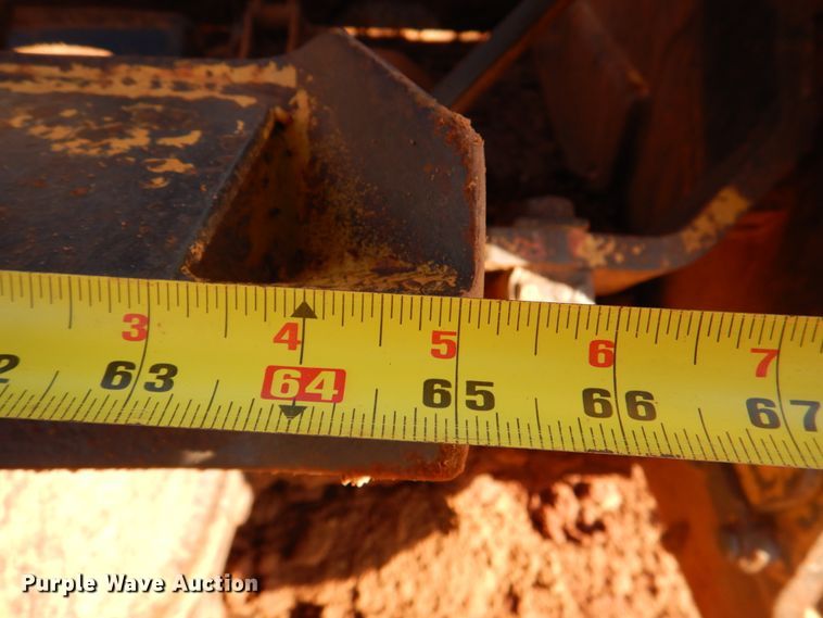 image for item KQ9601 1988 Caterpillar 613C  elevating scraper