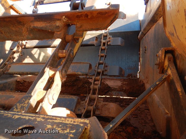 image for item KQ9601 1988 Caterpillar 613C  elevating scraper