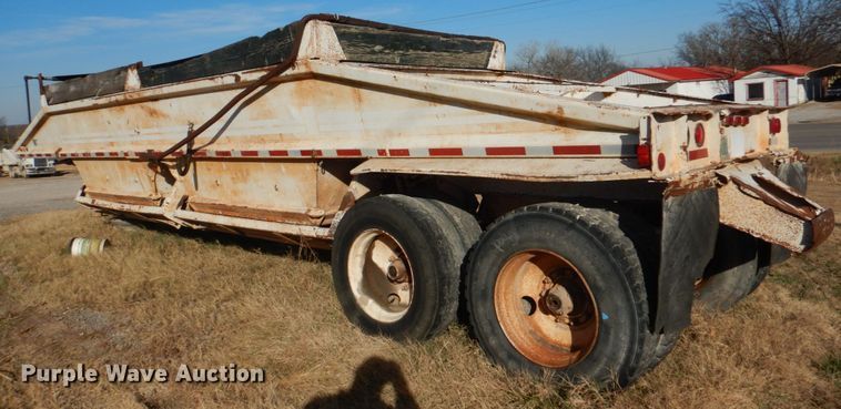 image for item KQ9602 1980 Load King 2030  bottom dump trailer