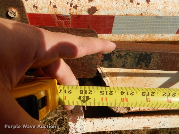 image for item KQ9602 1980 Load King 2030  bottom dump trailer