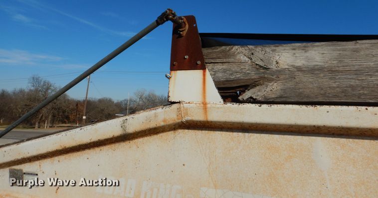 image for item KQ9602 1980 Load King 2030  bottom dump trailer