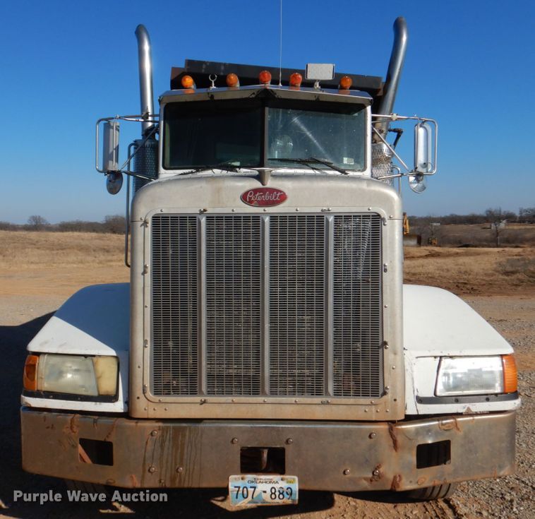 image for item KQ9603 1991 Peterbilt 377  dump truck