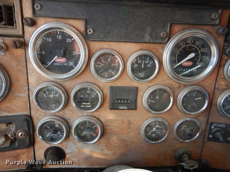 image for item KQ9603 1991 Peterbilt 377  dump truck