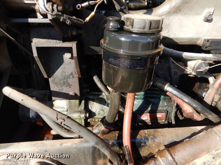 image for item KQ9603 1991 Peterbilt 377  dump truck