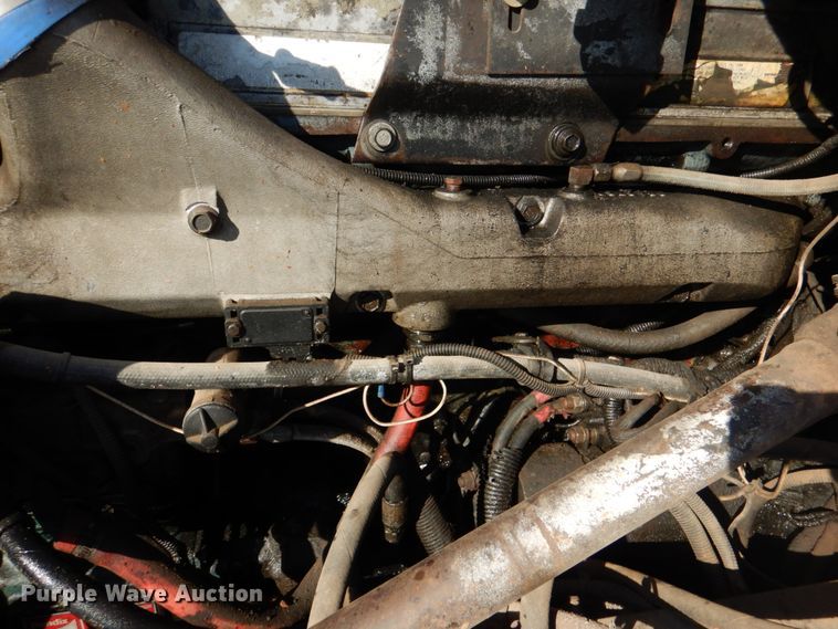 image for item KQ9603 1991 Peterbilt 377  dump truck