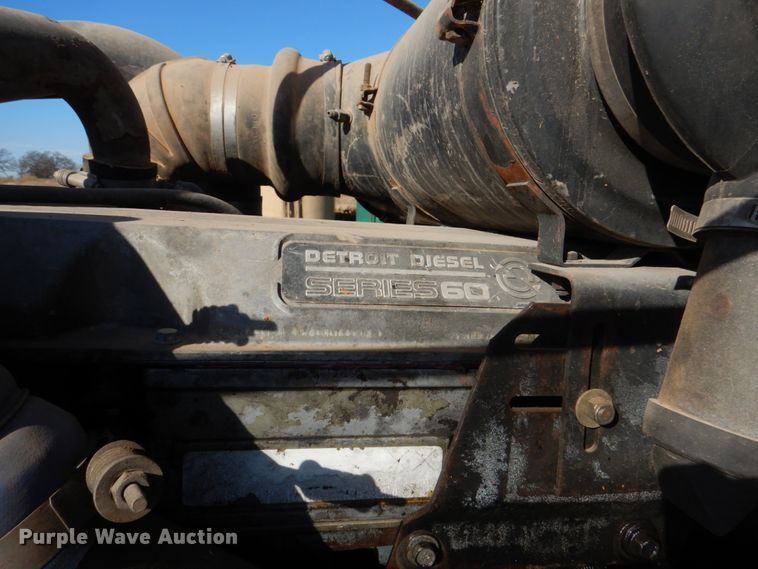 image for item KQ9603 1991 Peterbilt 377  dump truck