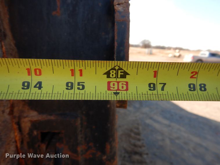 image for item KQ9603 1991 Peterbilt 377  dump truck