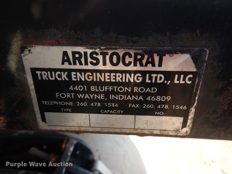 image for item KQ9603 1991 Peterbilt 377  dump truck