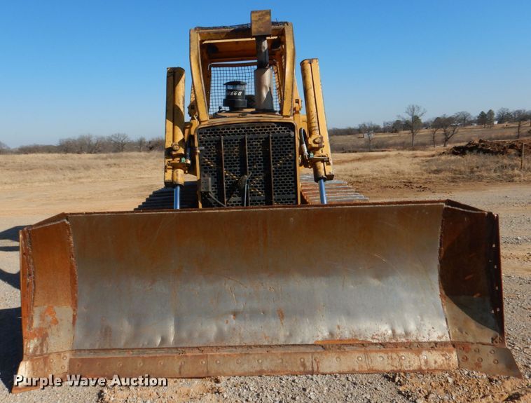 image for item KQ9606 1994 John Deere 850B  dozer