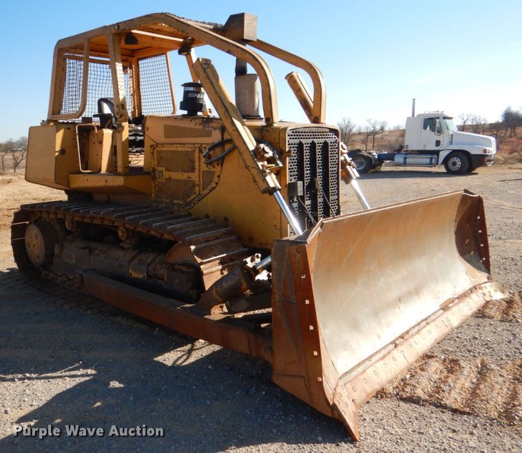 image for item KQ9606 1994 John Deere 850B  dozer