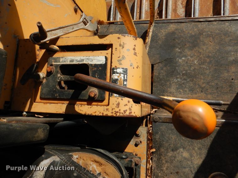 image for item KQ9606 1994 John Deere 850B  dozer