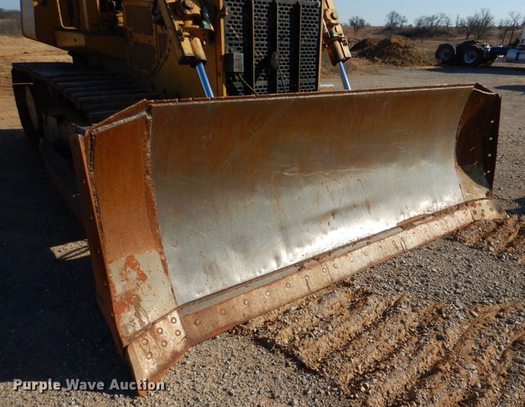 image for item KQ9606 1994 John Deere 850B  dozer