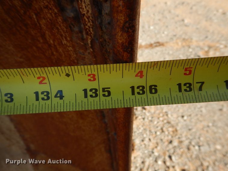 image for item KQ9606 1994 John Deere 850B  dozer