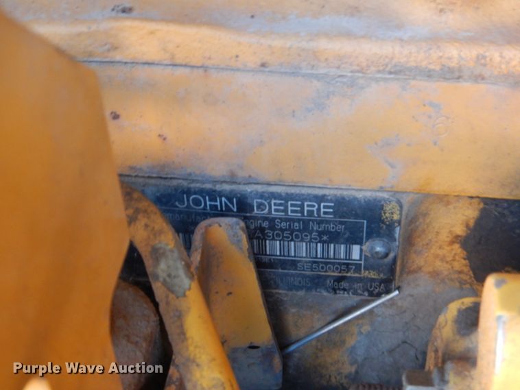 image for item KQ9606 1994 John Deere 850B  dozer