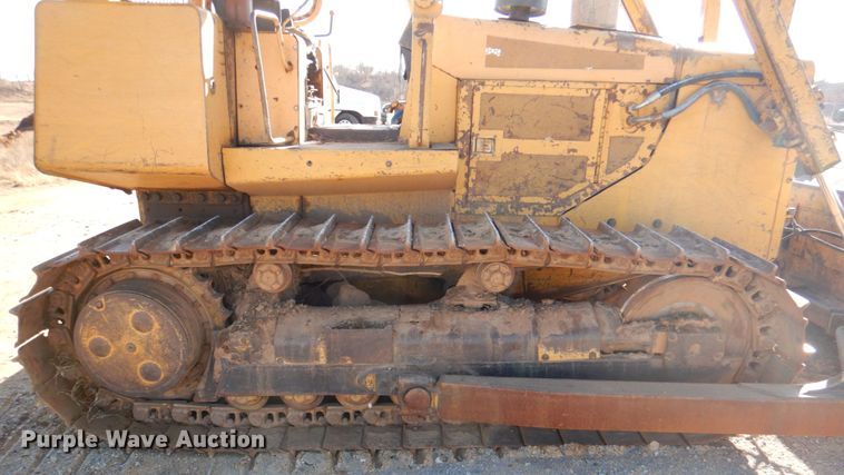 image for item KQ9606 1994 John Deere 850B  dozer