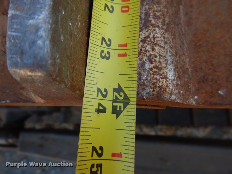 image for item KQ9606 1994 John Deere 850B  dozer