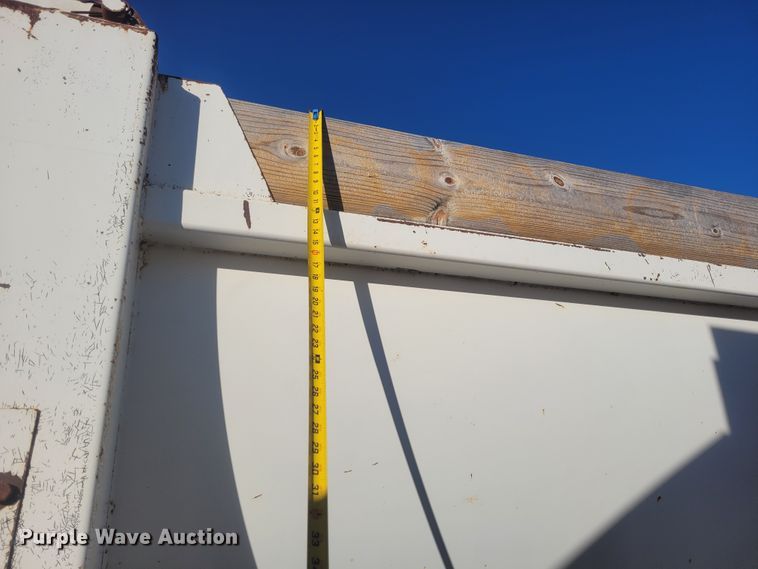 image for item DM1004 1992 Peterbilt 379  dump truck