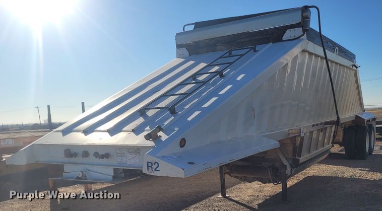 image for item DM1005 2011 CTS  bottom dump trailer