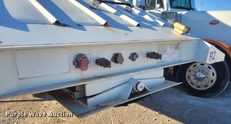 image for item DM1005 2011 CTS  bottom dump trailer