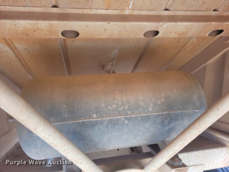 image for item DM1005 2011 CTS  bottom dump trailer