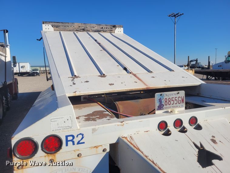 image for item DM1005 2011 CTS  bottom dump trailer