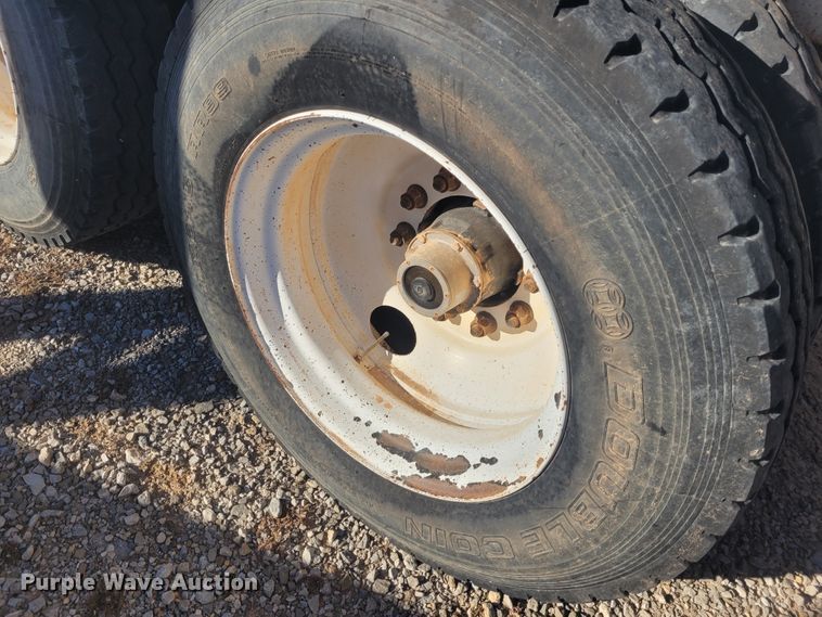 image for item DM1005 2011 CTS  bottom dump trailer