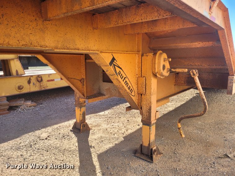 image for item DM1006 2008 Kaufman R25T  drop deck trailer