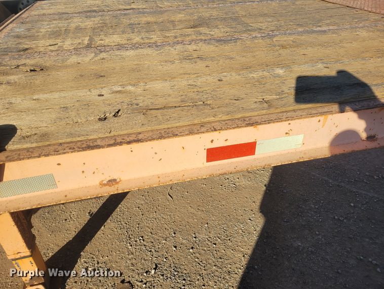 image for item DM1006 2008 Kaufman R25T  drop deck trailer