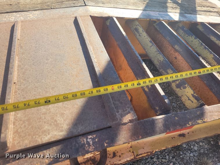 image for item DM1006 2008 Kaufman R25T  drop deck trailer