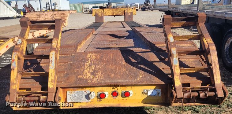 image for item DM1007 1997 Atoka 22-FLLE-50-3  drop deck trailer