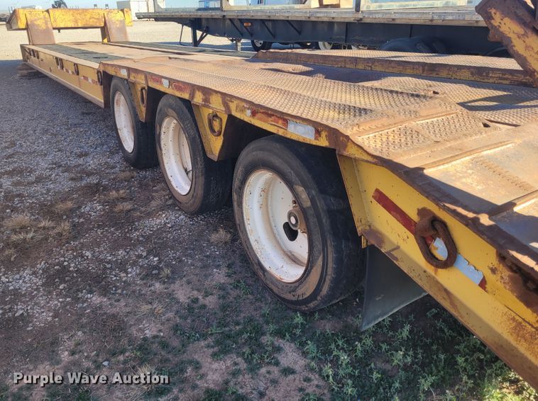 image for item DM1007 1997 Atoka 22-FLLE-50-3  drop deck trailer
