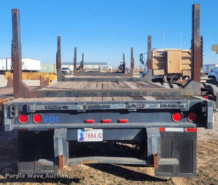 image for item DM1008 1992 Freuhauf Float  flatbed trailer