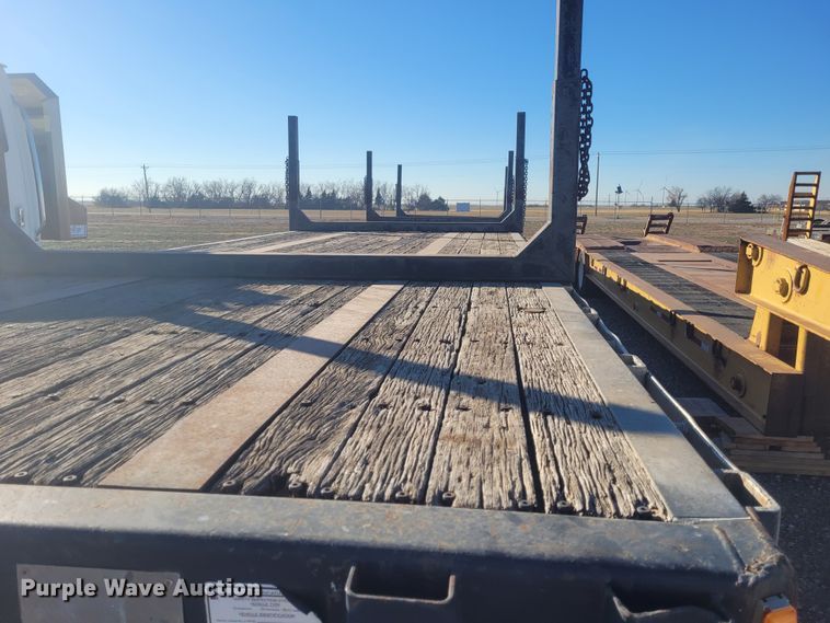 image for item DM1008 1992 Freuhauf Float  flatbed trailer