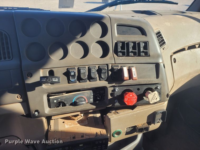 image for item DM1009 2002 Sterling AT9500  semi truck