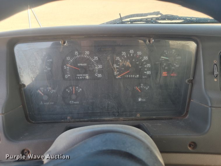 image for item DM1009 2002 Sterling AT9500  semi truck